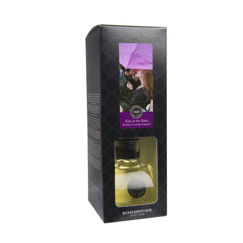 Bridgewater Candle Company - Reed Diffuser - Kiss in the Rain